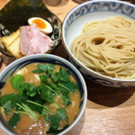 新橋で食べたい絶品つけ麺17選！エリア別におすすめ店を紹介