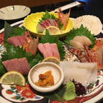 梅田駅で居酒屋に行くならここ！魚介料理や串揚げなど20選