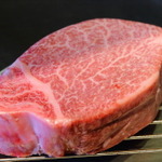 福岡のステーキが美味しいお店7選！記念日にもおすすめ