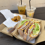 沖縄の絶品サンドイッチ！専門店やベトナムカフェなど19選