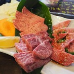 長崎市内で肉を堪能！大満足のステーキ店と焼肉店8選