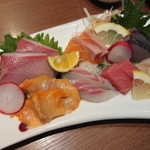 神戸・元町の居酒屋10選！海鮮・肉など美味しい料理とお酒が評判のお店