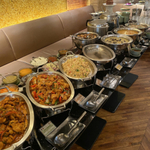 大阪で人気のランチビュッフェ8選！高コスパ店や贅沢ホテルビュッフェも