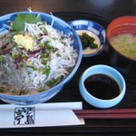 江ノ島で食べたい人気の海鮮丼22選！名物のしらす丼も登場