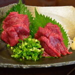 山梨の新鮮な馬刺しはここで！精肉店や居酒屋などおすすめ23選