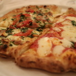 横浜で評判の美味しいピザが食べられるお店