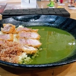 通りすがりの　"カツカレー"　好き