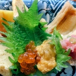 通りすがりの "海鮮丼" 好き