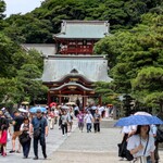 【食べ歩き珍道中】鎌倉若宮大路
