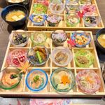 錦市場でランチ！海鮮・おばんざいなどを楽しめる名店28選