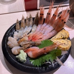 近江町市場で絶品ランチ！海鮮丼から寿司まで人気店11選