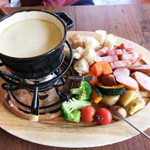 新宿でチーズフォンデュを食べたい！出口別に7選を紹介