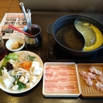 【船橋市】しゃぶしゃぶ・肉炊き鍋の人気店！エリア別4選