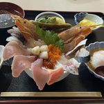 糸島市で海鮮丼ランチ！観光地別におすすめのお店13選