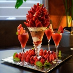 東京都で苺パフェを満喫できるカフェやホテル内のお店13選