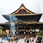【食べ歩き珍道中】長野善光寺
