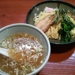 恵比寿で人気のつけ麺・汁なしラーメン8選