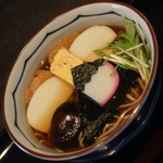 【巣鴨・駒込・白山】江戸の洒落の集大成『おかめそば』