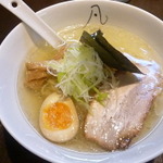 旨みたっぷり透明スープ！北海道の塩ラーメンまとめ【8選】