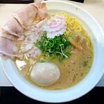 【心斎橋周辺】深夜に食べられるおすすめラーメン8選
