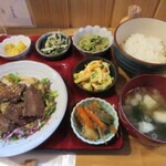 その１，壱弐参横丁（いろは横丁）、文化横丁でランチ