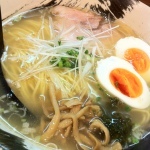 飲んだ後のシメに一杯。