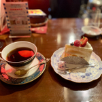新宿で美味しいスイーツが食べられる夜カフェ7選
