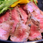 【高田馬場】肉をおしゃれバルで味わう！人気の肉バル4選