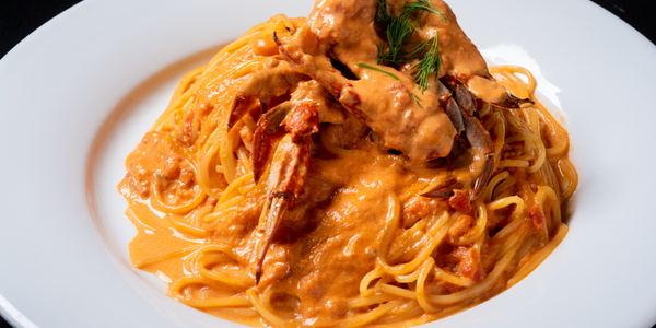 渡り蟹のトマトクリームパスタ Meat Wine Bacchus 食べログワンコインランチ