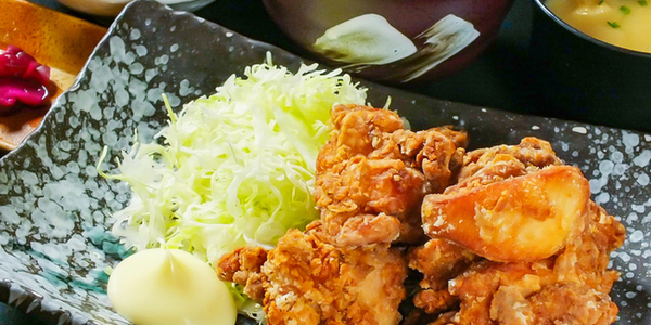 九州しょうゆ唐揚げ定食 九州名物とめ手羽 札幌駅前店 食べログワンコインランチ