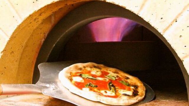 ナポリス ピッツァ カフェ 赤坂 一ツ木通り Napolis 赤坂見附 イタリアン ネット予約可 食べログ