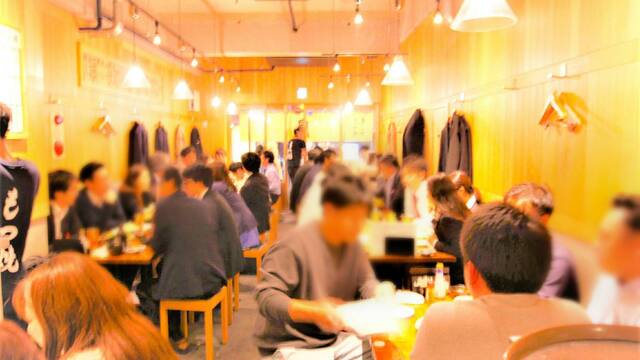 もつ焼き 新宿三丁目 ふじ屋>