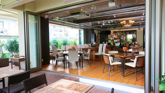 ブルーガーデン Blue Garden 原宿 カフェ ネット予約可 食べログ