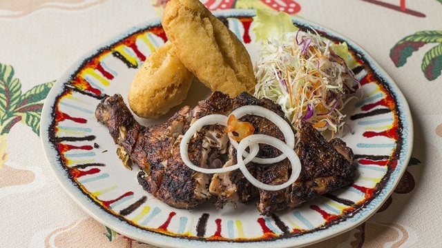 フレックス バーアンドグリル （FLEX BAR&GRILL）のご予約 - 北谷町