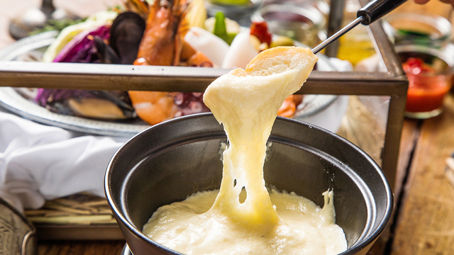 Christon Cafe 東京 キリストンカフェ 新宿三丁目 ダイニングバー ネット予約可 食べログ