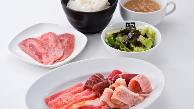 牛角ビュッフェ 与野店 与野 焼肉 食べログ