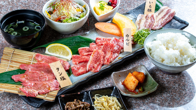 和牛焼肉 幸庵 奈良橿原店 畝傍 焼肉 食べログ
