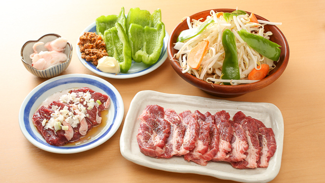 肉の佐藤 ジンギスカンとラムしゃぶ店 本厚木 居酒屋 食べログ