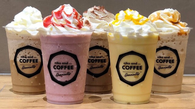 Niko And Coffee 神戸ハーバーランドウミエ ハーバーランド カフェ ネット予約可 食べログ