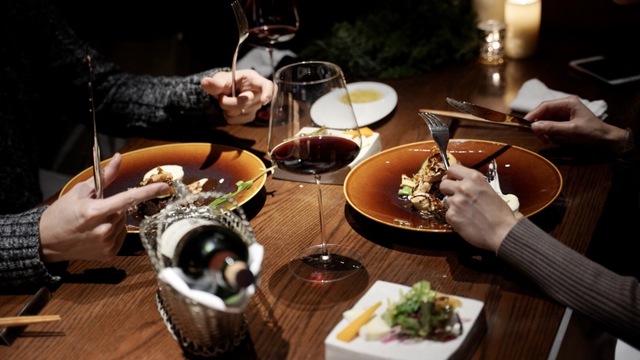 Grand Hours グランアワーズ 西鉄福岡 天神 ダイニングバー ネット予約可 食べログ