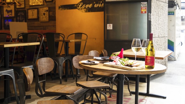 Meat Wine Winehall Glamour 新橋 ワインホールグラマー 新橋 イタリアン ネット予約可 食べログ