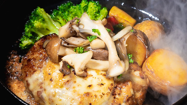 Ccc Cheese Cheers Cafe Hibiya 日比谷 バル バール ネット予約可 食べログ