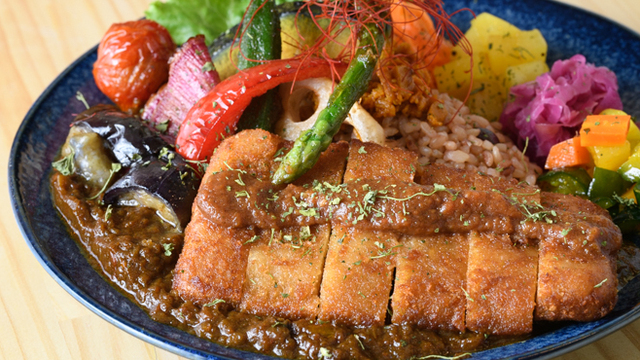 ちゃぶや咖喱魚 ソラリアステージ店のご予約 - 天神/カレー | 食べログ