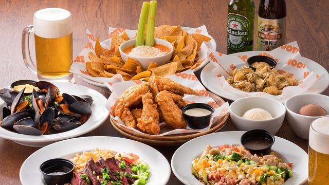 hooters 