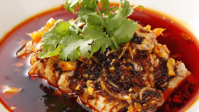 中国料理大全 4【四川料理】 新中国料理大全 4 |本 | 通販 | Amazon