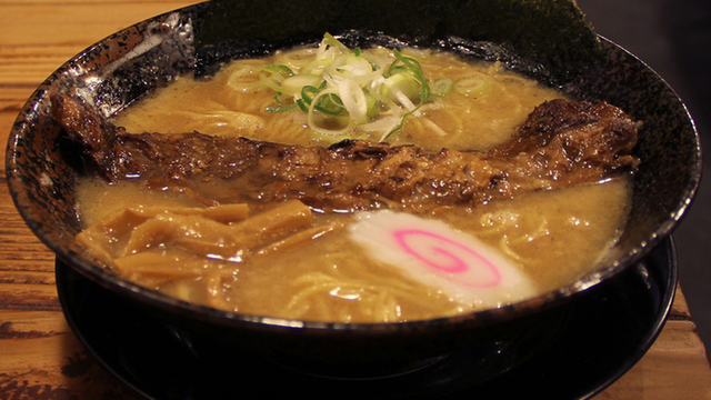 花丸軒 難波・法善寺店 （はなまるけん） - なんば（大阪メトロ