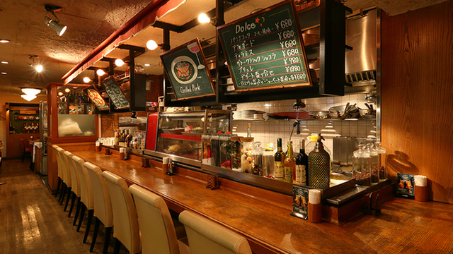 一軒家イタリアン ELSA 新宿本店>