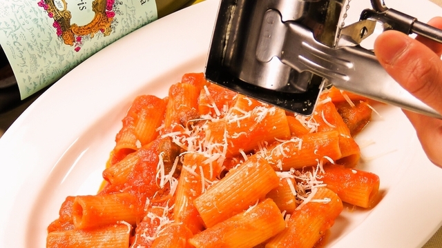 トラットリア ラ グロッタ （Trattoria La Grotta）のご予約 - 東銀座