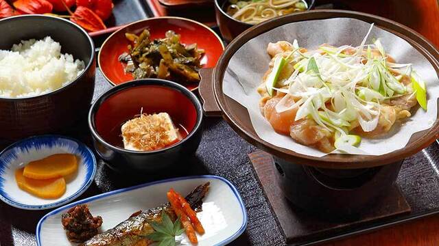 新春の白川郷＊囲炉裏端 いろりのご予約 - 白川村その他/郷土料理 | 食べログ