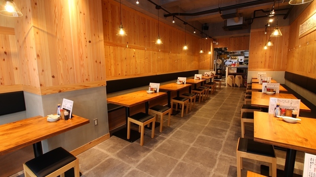 もつ焼き 新宿三丁目 ふじ屋>